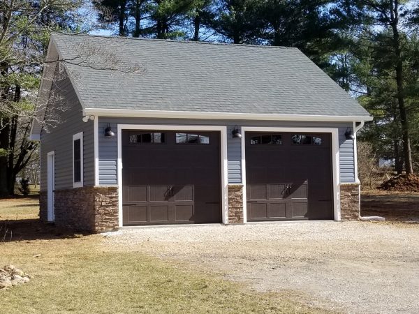 small detached garage builders