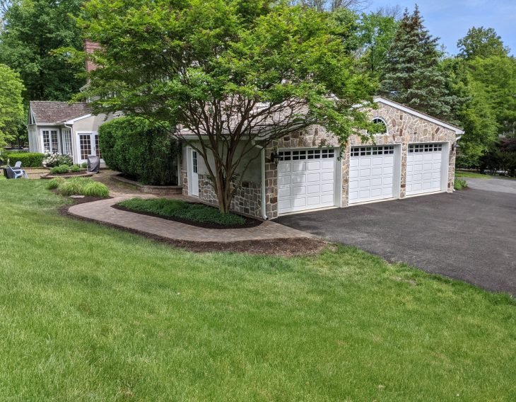 attached garage