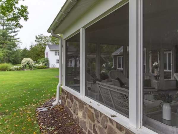 screened in porch builders