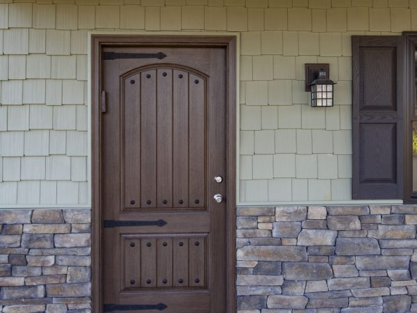 roofing overhang over detached garage