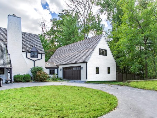 two car garage with office space in devon pa